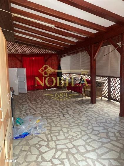 Casă cu 4 camere în Pârvulești