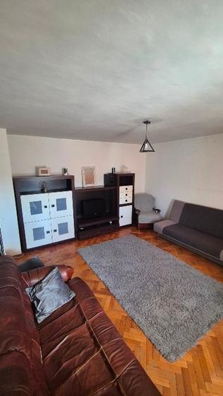 Apartament cu 2 camere decomandat, mobilat în Odobescu