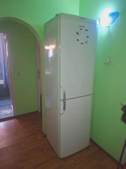 Apartament cu 2 camere semidecomandat în Sud