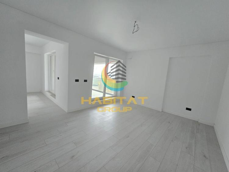 Apartament cu 4 camere decomandat în Olteniței