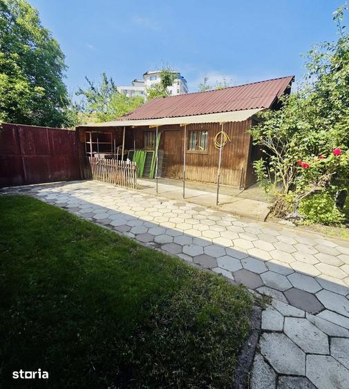 Casă cu 3 camere semidecomandat cu Teren 700 Mp în Aurel Vlaicu