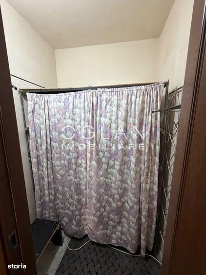 Apartament cu 3 camere decomandat în Vasile Aaron