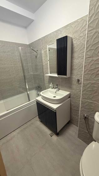 Apartament cu 2 camere decomandat în Grozăvești