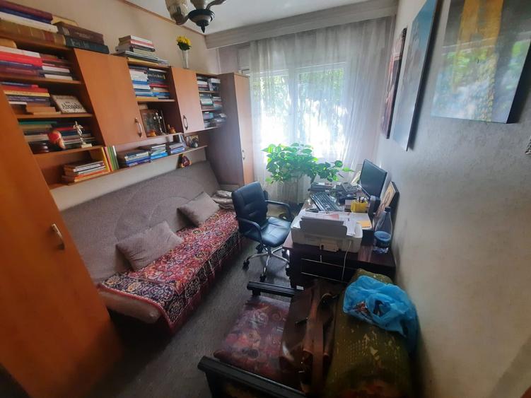 Apartament cu 3 camere semidecomandat, mobilat în Tătărași