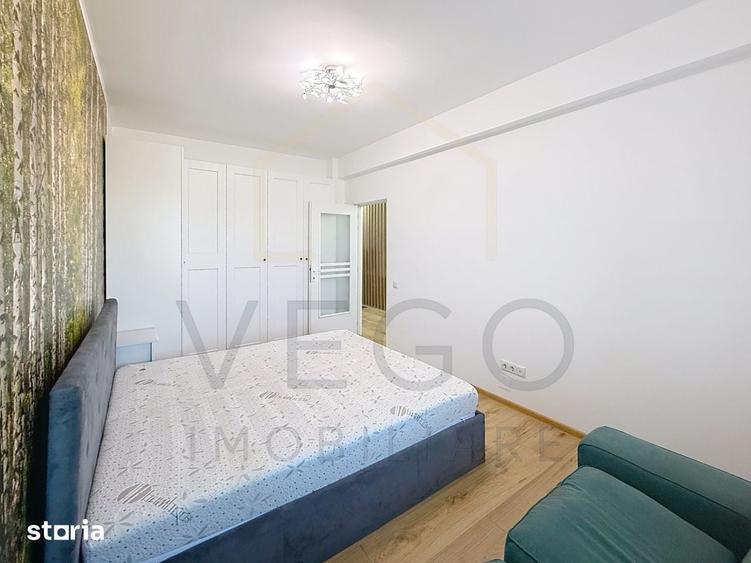 Apartament cu 3 camere semidecomandat în Florești