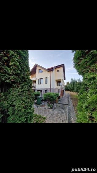 Casă cu 3 camere în Răsăritului