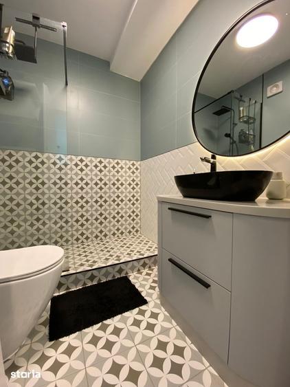 Apartament cu 4 camere decomandat în Băneasa