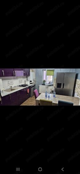 Apartament cu 3 camere decomandat în Ostroveni