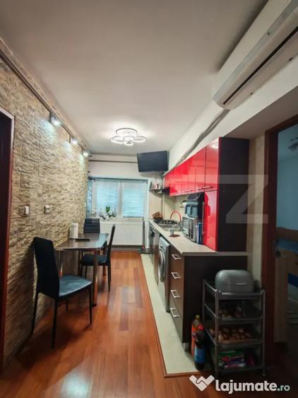 Apartament cu 2 camere decomandat în Central
