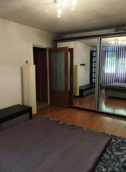 Vanzare Apartament 2 Camere Decomandat Al.Resita - 1