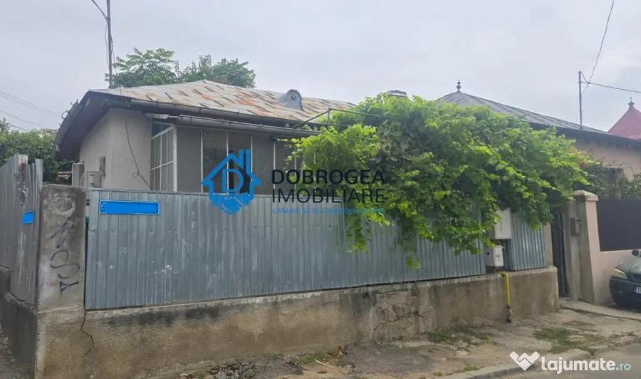 Casă cu 3 camere cu Teren 165 Mp în Central