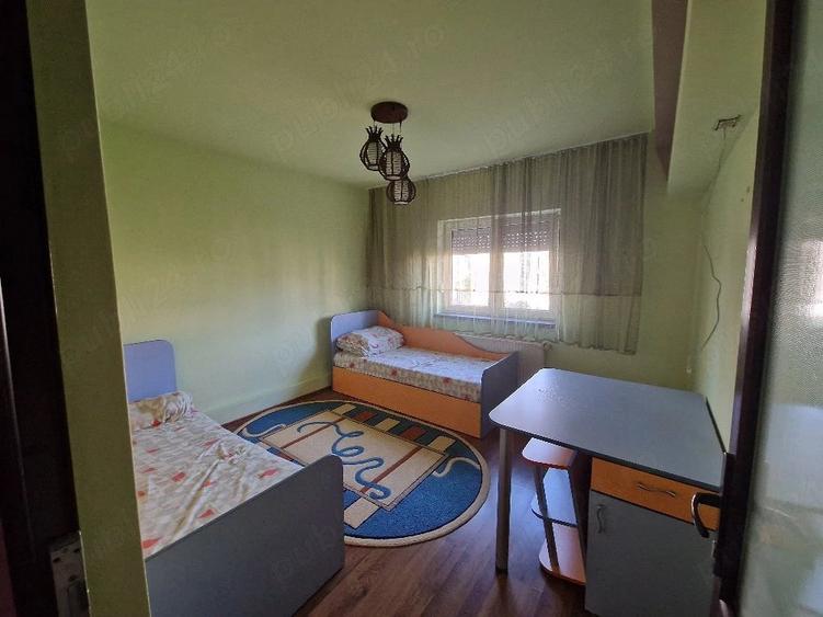 Apartament cu 3 camere decomandat în Micălaca
