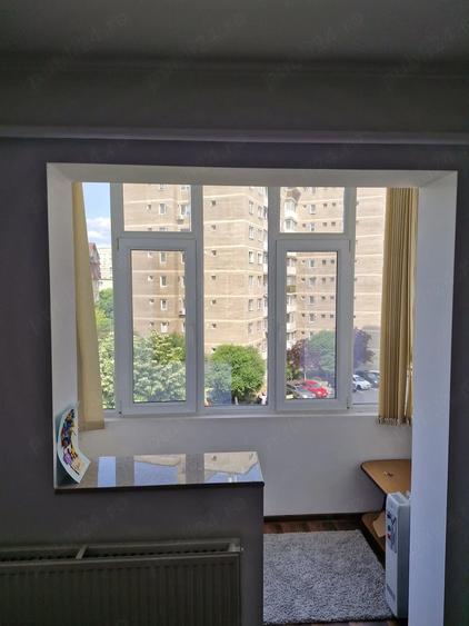 Apartament cu 2 camere semidecomandat în Ostroveni