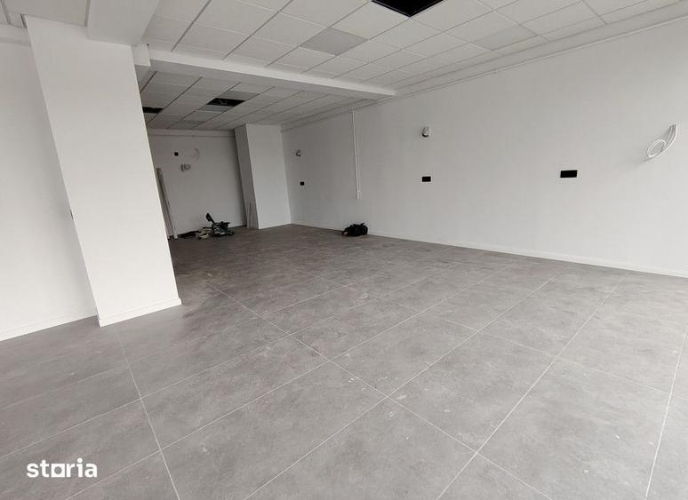 Spațiu comercial, de 195 mp, în Cug