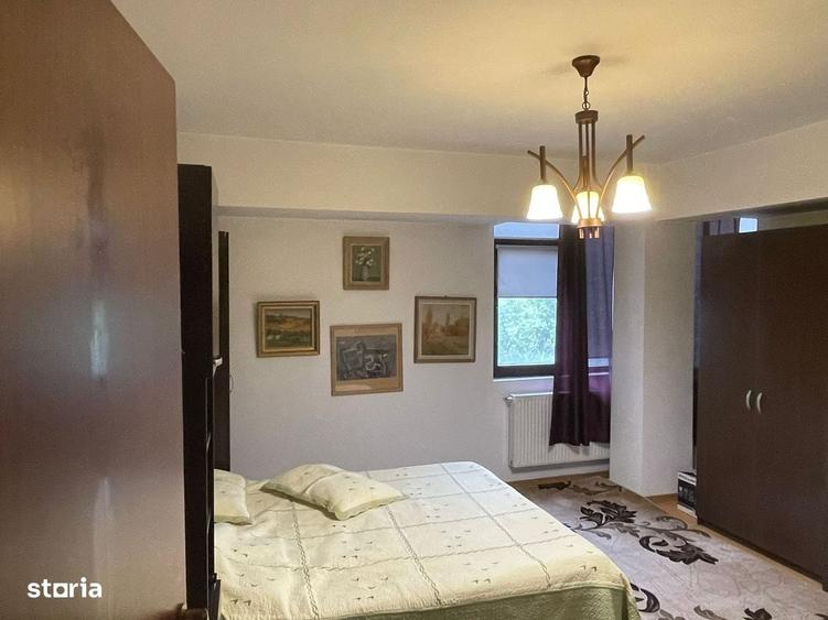 Apartament cu 3 camere decomandat în Bucium