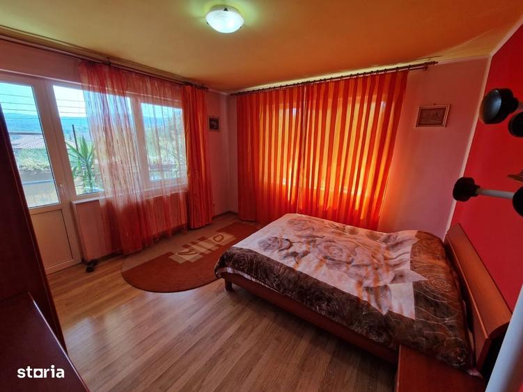 Apartament cu 4 camere în Bună Ziua
