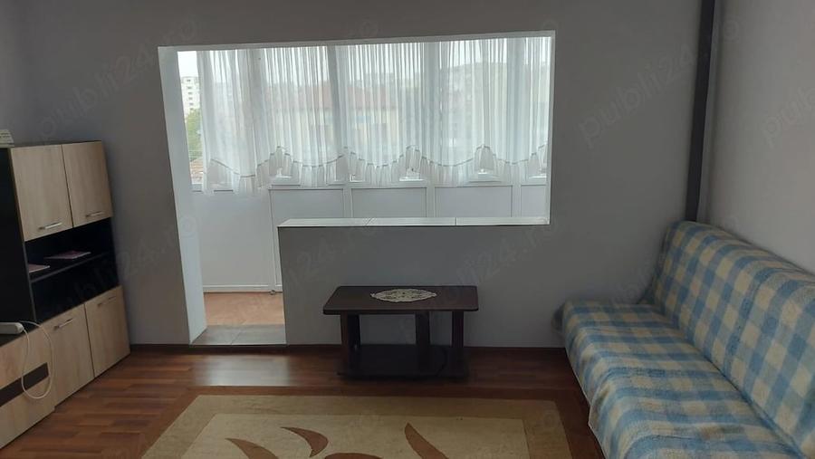Apartament cu 2 camere nedecomandat în Central
