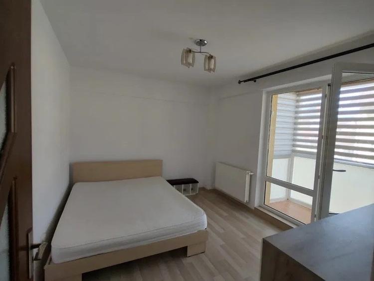 Apartament cu 2 camere decomandat, mobilat în Cug