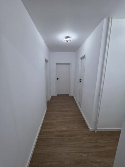 Apartament cu 2 camere decomandat în Crângași