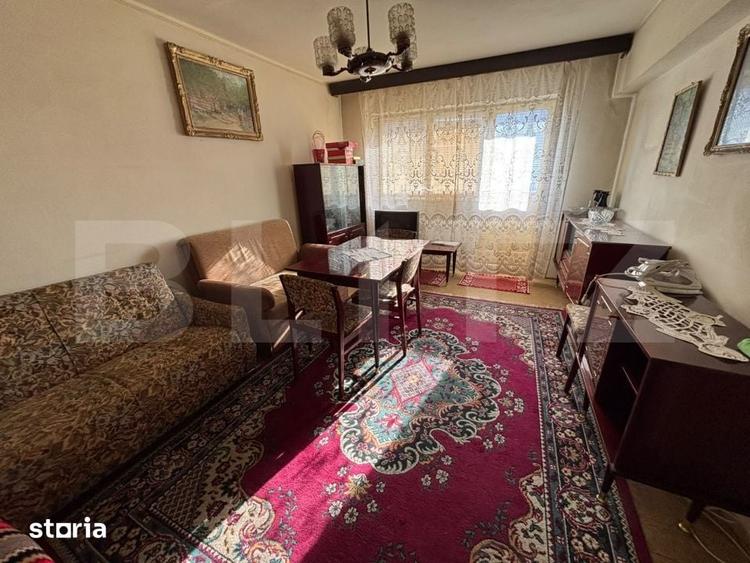Apartament cu 2 camere decomandat în B-dul București