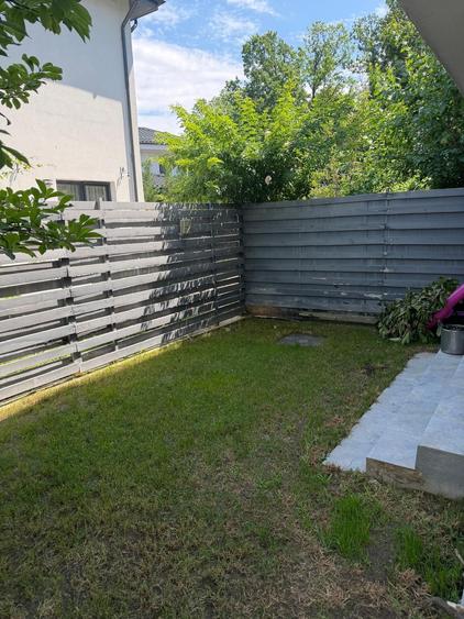 Casă individuală cu 4 camere cu Teren 330 Mp în Tunari