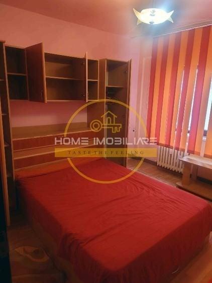Apartament cu 3 camere decomandat, mobilat în Mircea cel Bătrân
