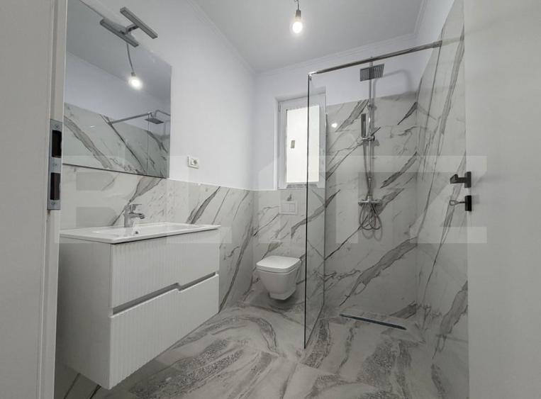 Casă individuală cu 4 camere cu Teren 350 Mp în Săcălaz