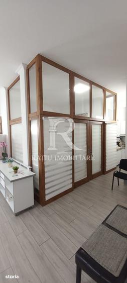 Spațiu comercial, de 81 mp, în Sânmartin