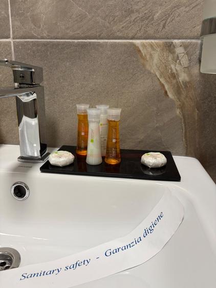 Apartament cu 2 camere decomandat, mobilat în Mamaia-Sat
