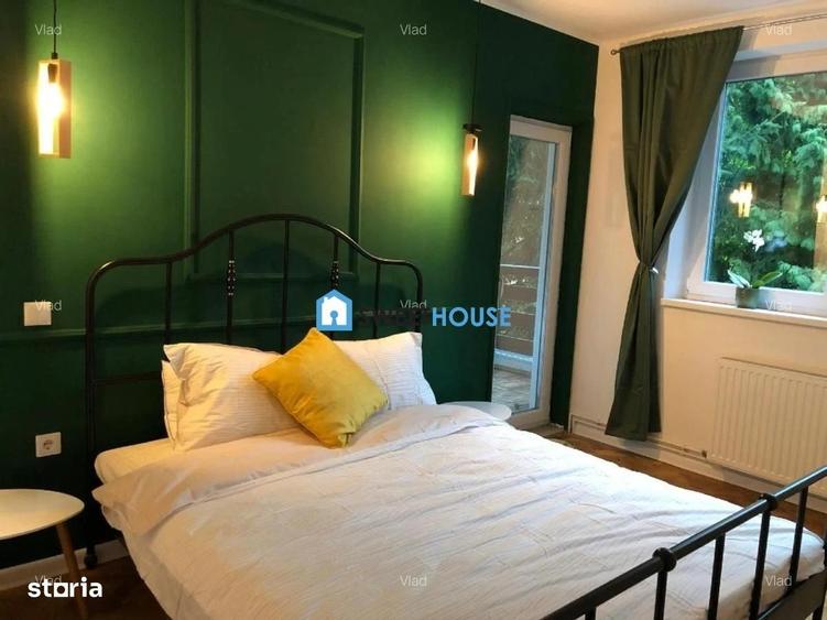 Apartament cu 4 camere decomandat în Centrul Istoric