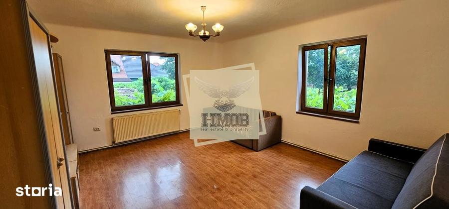 Apartament cu 3 camere decomandat, mobilat în Țiglari