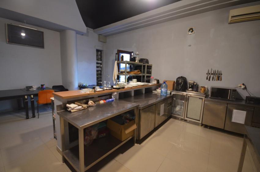 Spațiu comercial, de 540 mp, în P-ța Muncii