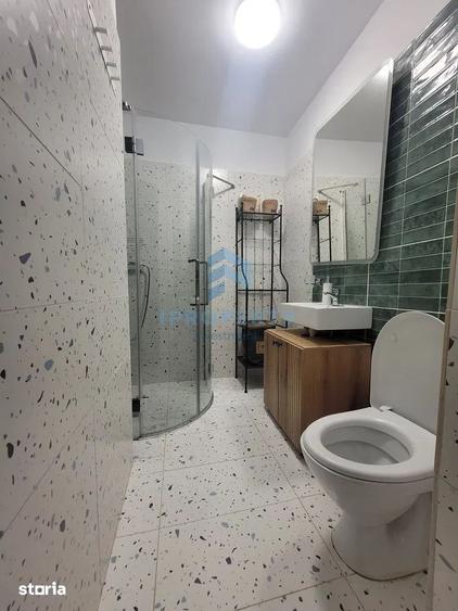 Apartament cu 2 camere, mobilat în Pajura