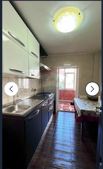 Apartament cu 2 camere decomandat în Micro 17