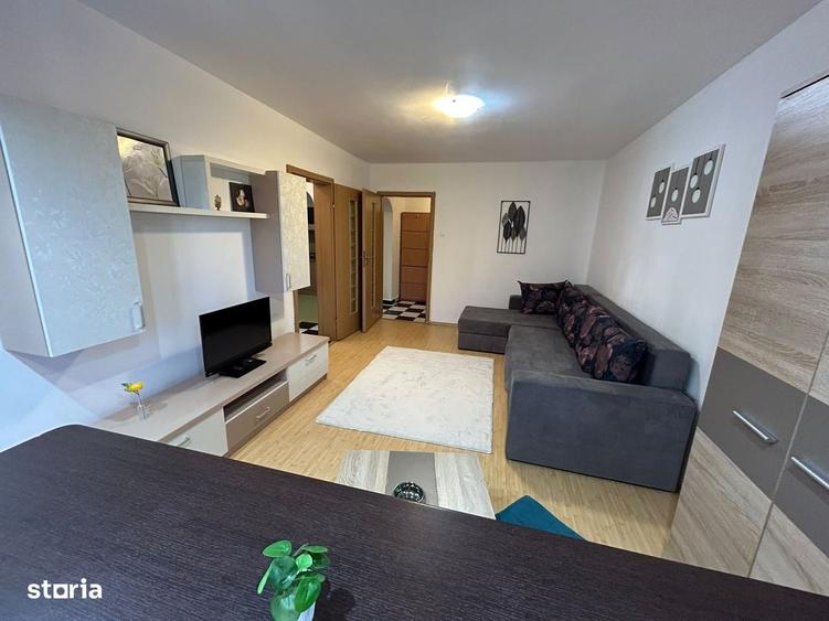 Apartament cu 2 camere decomandat în Drumul Taberei