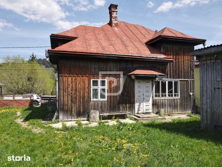 De vanzare casa cu anexe - 2507 mp Manastirea Humorului - 18