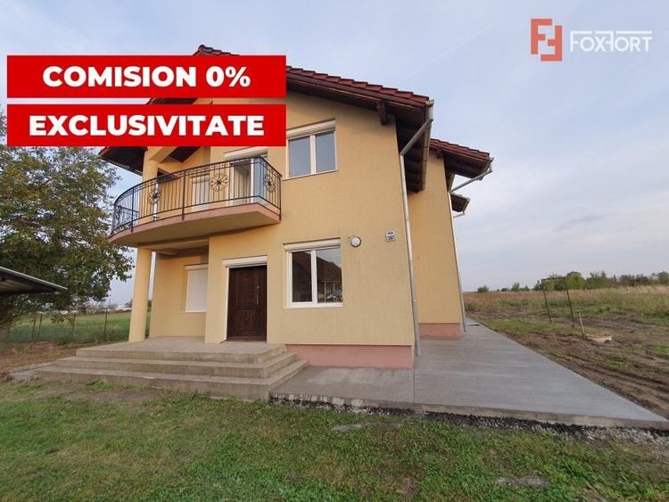 Casă individuală cu 5 camere cu Canalizare în Central