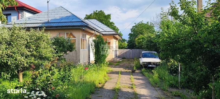 Casă cu 3 camere în Bizighești