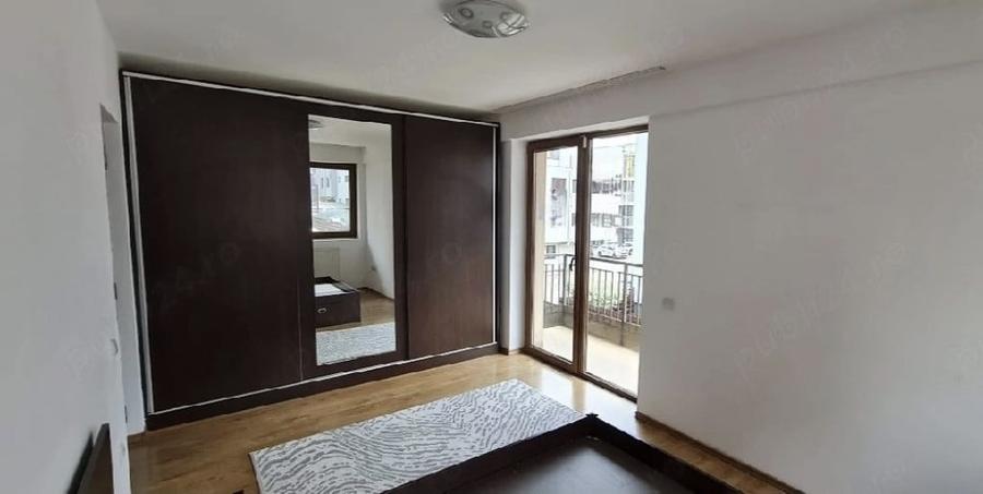 Apartament cu 3 camere decomandat în Florești — fotografia 2
