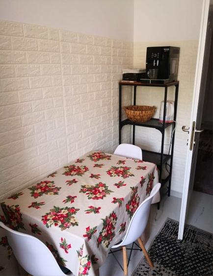 Apartament cu 3 camere decomandat, mobilat în Lunca Cetățuii