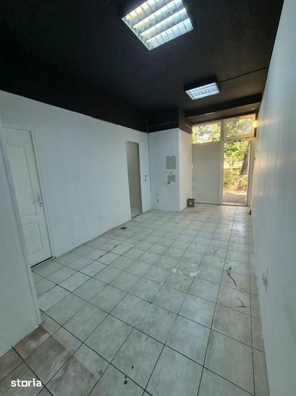 Spațiu comercial, de 85 mp, în Decebal