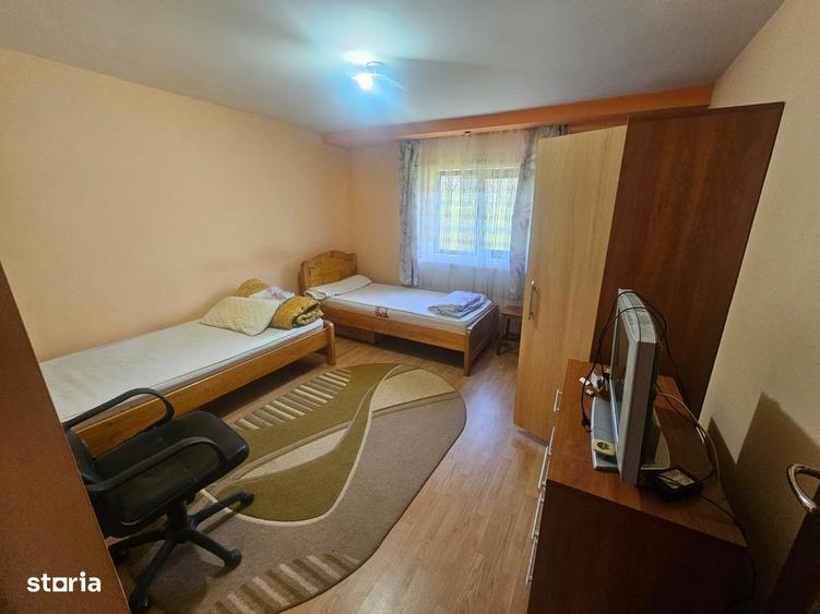 Casă cu 3 camere în Central