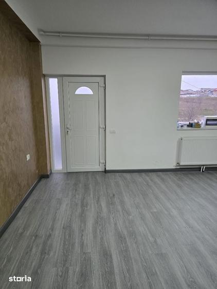 Casă cu Teren 431 Mp în Ovidiu