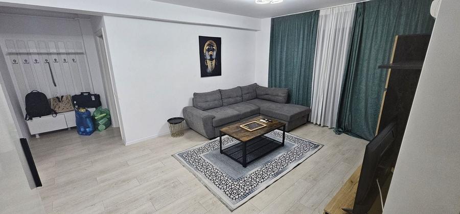 Apartament cu 2 camere semidecomandat în Ghencea