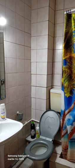 Garsonieră decomandată în Petros