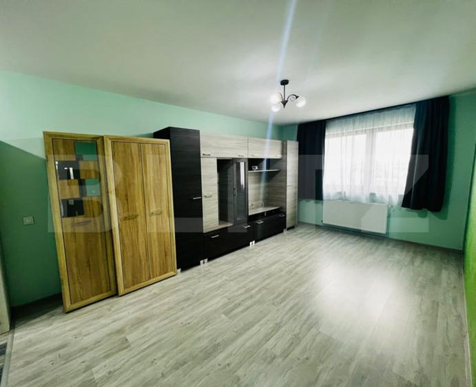 Garsonieră decomandată în Tudor