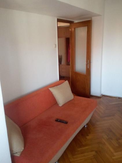 Apartament cu 2 camere decomandat în Dacia