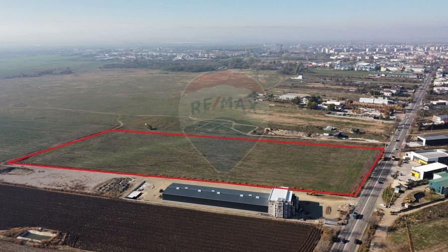 Teren Construcții intravilan de 44728 mp, în Brăilei