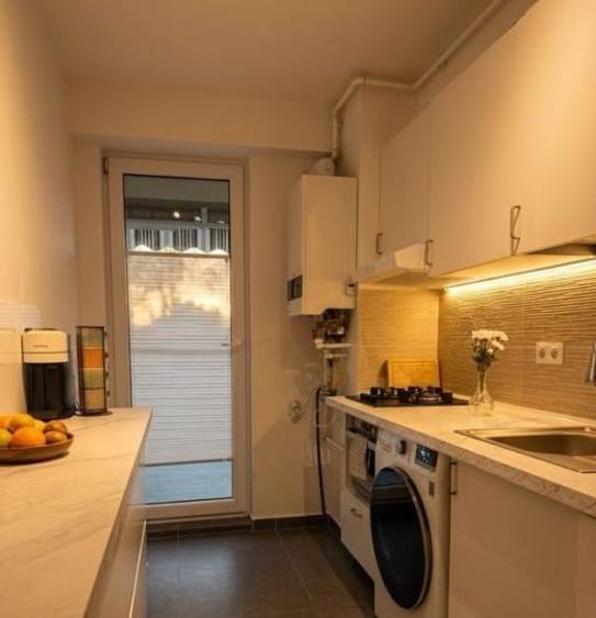 Apartament cu 2 camere decomandat, mobilat în Otopeni