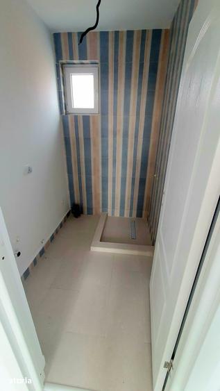 Casă cu 3 camere cu Teren 328 Mp în Crevedia